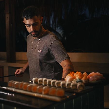 Luau Hotel 瓜吉鲁 外观 照片
